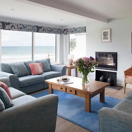 The White House Polzeath